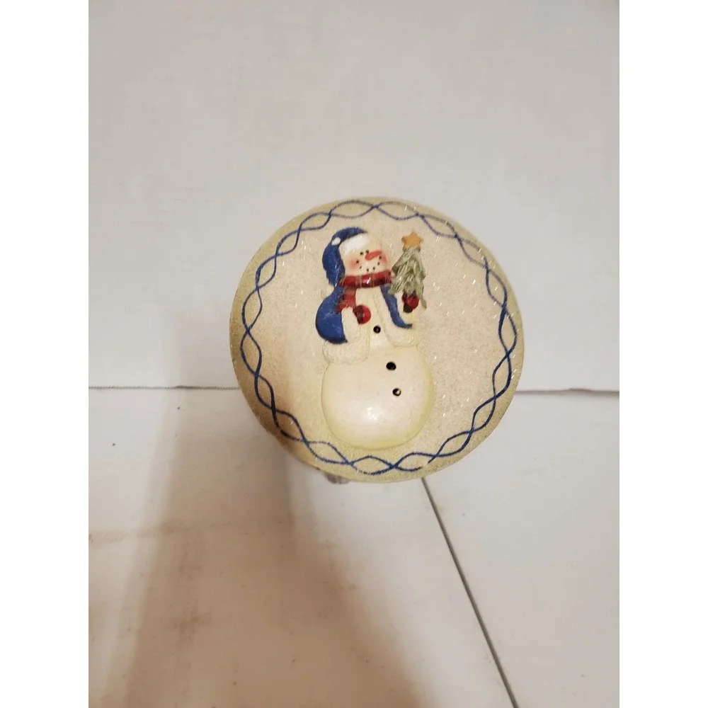 Vintage Decorative, Keepsake, Frosty Snowman Circular Storage box with lid